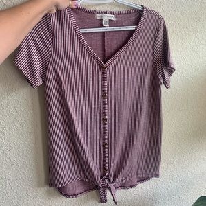 Striped shoet sleeve top